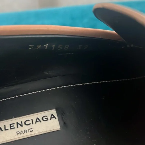 Balencia Paris Camel Leather Loafers l39 EU Like New - Picture 5 of 13